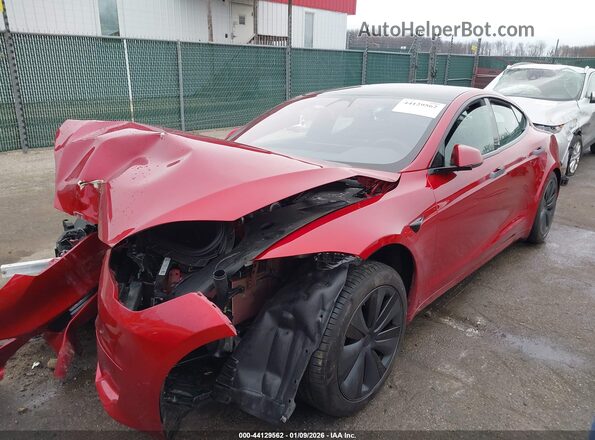 5YJSA1E69SF547975 2025 TESLA MODEL S Red Przód lewy