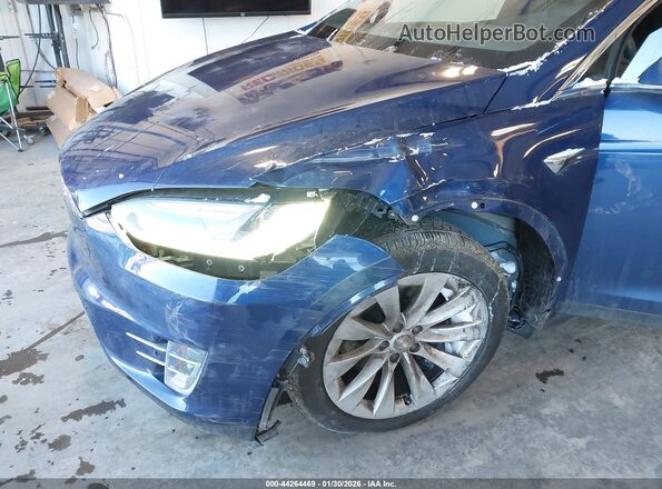 5YJXCBE28LF231083 2020 TESLA MODEL X Blue Vista frontal