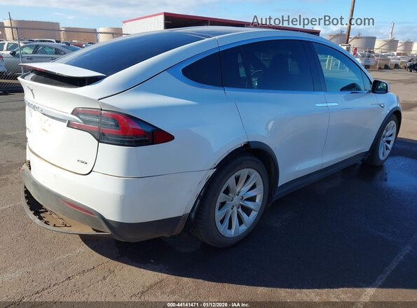 5YJXCBE2XGF008775 2016 TESLA MODEL X Белый Задняя правая четверть