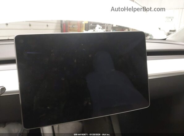 5YJYGAEEXMF186940 2021 TESLA MODEL Y White Вид задніх сидінь