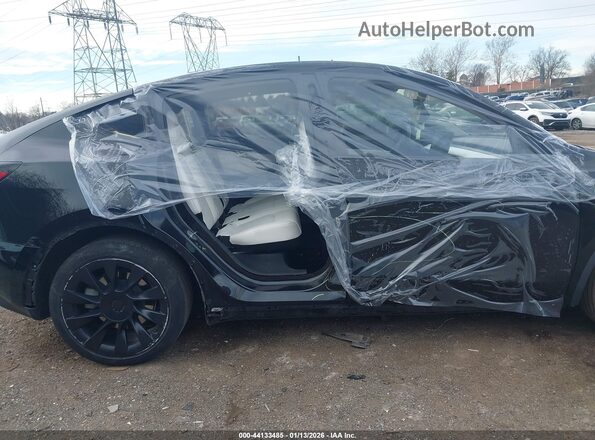 5YJYGDEE2MF078989 2021 TESLA MODEL Y Black წინა ხედი