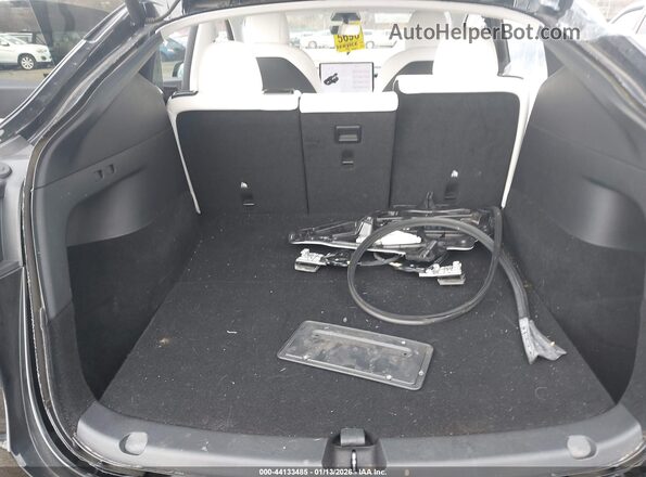 5YJYGDEE2MF078989 2021 TESLA MODEL Y Black უკანა ხედი