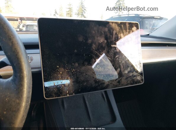 5YJYGDEE7MF207129 2021 TESLA MODEL Y White 
