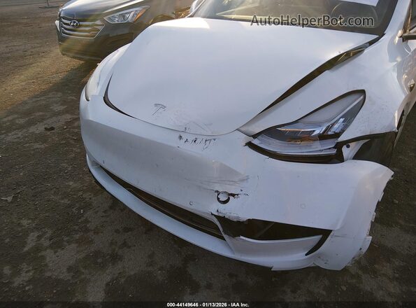 5YJYGDEE7MF207129 2021 TESLA MODEL Y White 