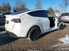 2021 Tesla Model Y Long Range Dual Motor All-wheel Drive White vin: 5YJYGDEE9MF239399