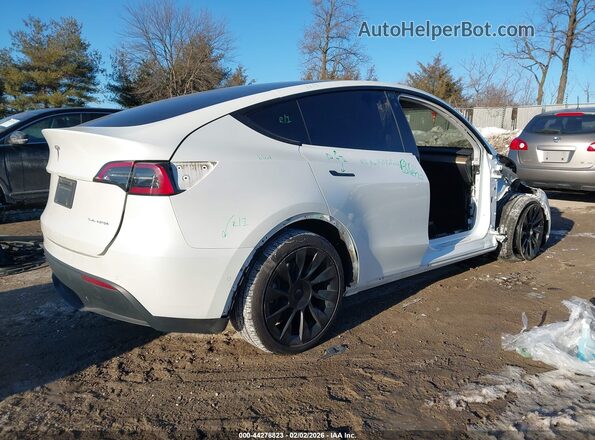 5YJYGDEE9MF239399 2021 TESLA MODEL Y White Rear right