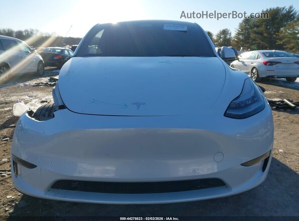 5YJYGDEE9MF239399 2021 TESLA MODEL Y White Rear interior view
