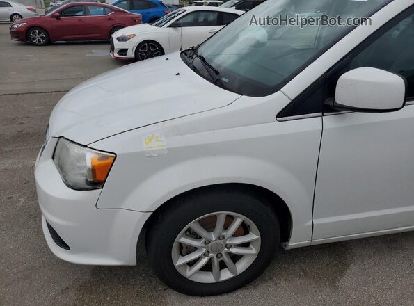 2C4RDGCGXJR215714 2018 DODGE CARAVAN Белый Панорамный вид салона 360°