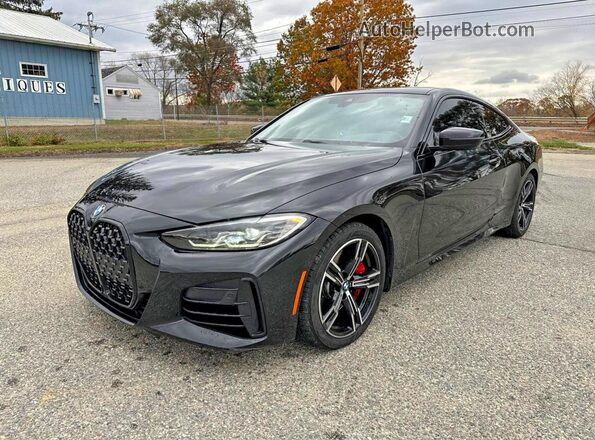 WBA13AR09MCF20741 2021 BMW M4 Black Rear right