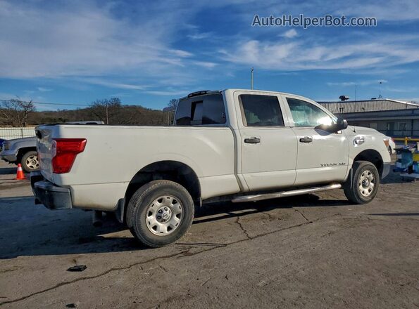 1N6BA1F31JN519427 2018 NISSAN TITAN Белый Передняя правая четверть
