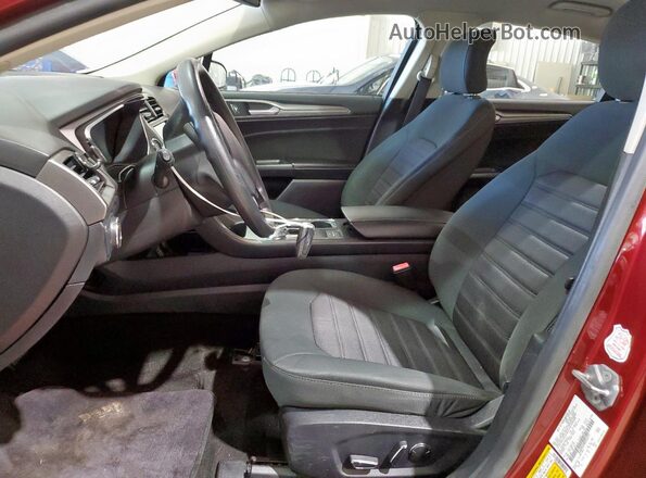 3FA6P0LU4KR262777 2019 FORD FUSION Красный Вид панели приборов