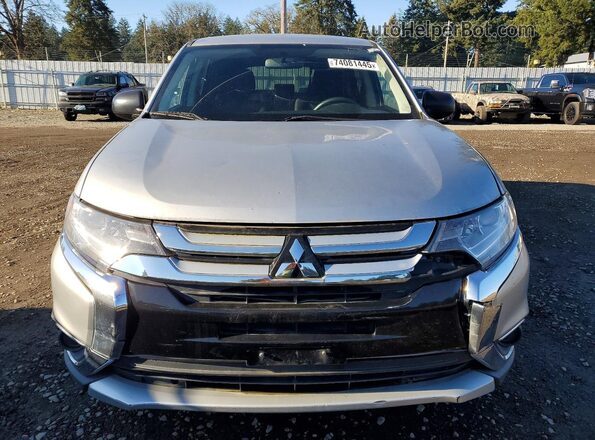 JA4AD2A35JJ004211 2018 MITSUBISHI OUTLANDER Silver Rear view