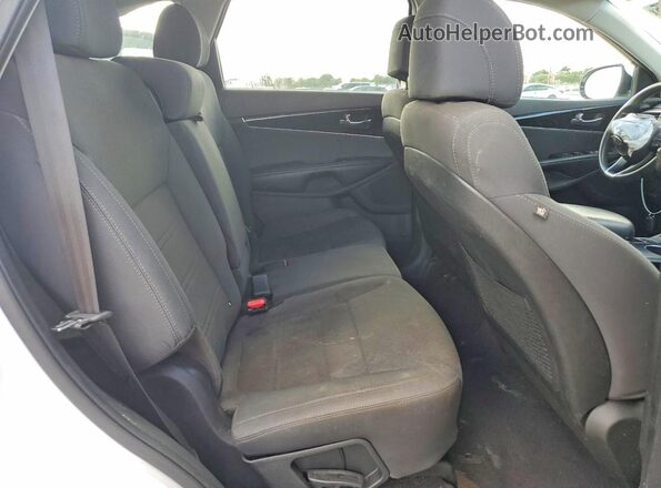 5XYPG4A36HG235745 2017 KIA SORENTO Белый Вид подкапотного пространства