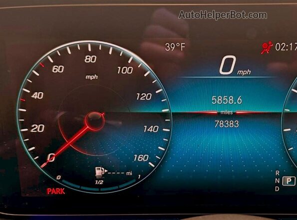 W1KZF8EB1MA994436 2021 MERCEDES-BENZ E-CLASS Blue Widok wnętrza z tyłu