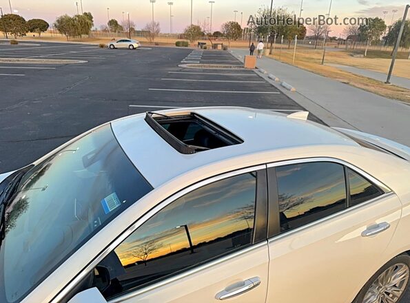 1G6DF5RK3L0139547 2020 CADILLAC CT4 Белый Панорамный вид салона 360°