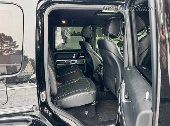 WDCYC6BJ0KX301360 2019 MERCEDES-BENZ G-CLASS Черный Вид салона спереди