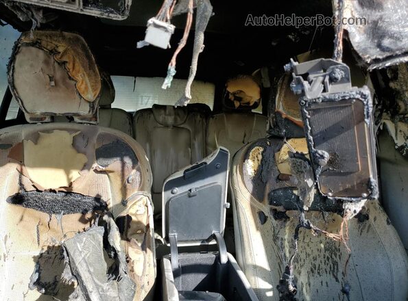 YV4A22PL5K1513846 2019 VOLVO XC90 Белый Вид задней части салона