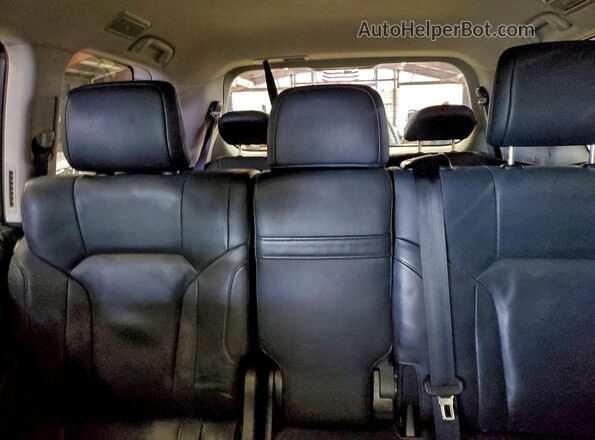 JTJHY7AX5G4194668 2016 LEXUS LX570 Серый Вид задней части салона