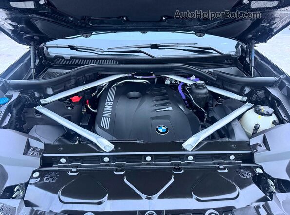 5UX23EM01R9V09934 2024 BMW X7 Black Вид панелі приладів
