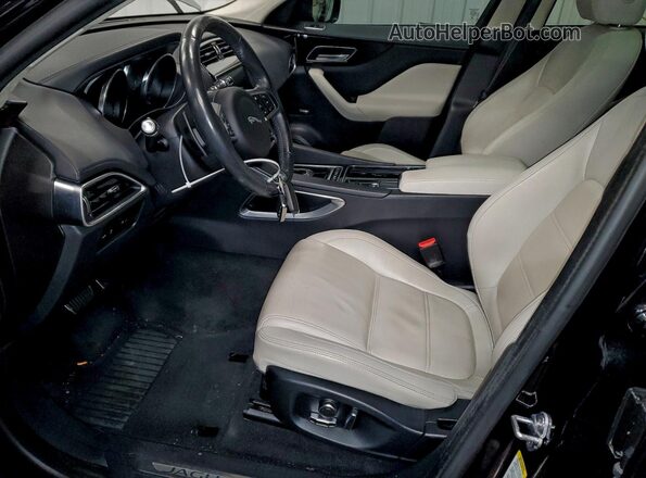 SADCK2GXXKA392993 2019 JAGUAR F-PACE Черный Вид панели приборов