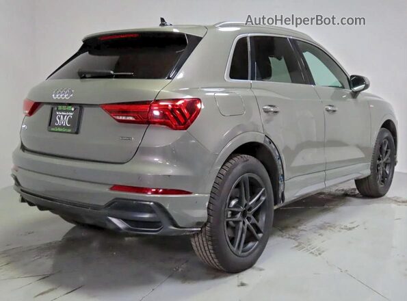WA1DECF39M1153959 2021 AUDI Q3 Gray Delantero derecho
