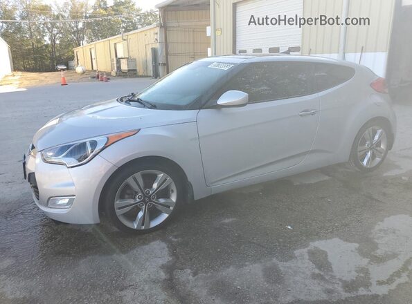 KMHTC6AD6HU315619 2017 HYUNDAI VELOSTER Серебряный Задняя левая четверть