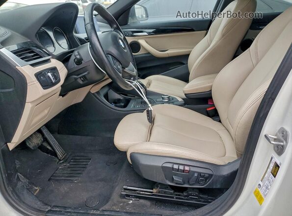 WBXYH9C07N5U29256 2022 BMW X2 White Widok deski rozdzielczej