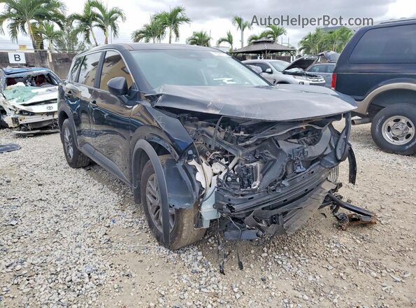5N1BT3AB9PC944174 2023 NISSAN ROGUE Черный Вид спереди