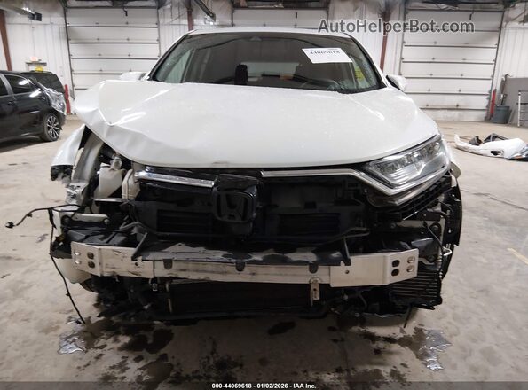 7FART6H52LE008211 2020 HONDA CR-V HYBRID White Rear interior view