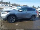 2018 Honda Cr-v Touring Серебряный vin: 7FARW2H9XJE063666