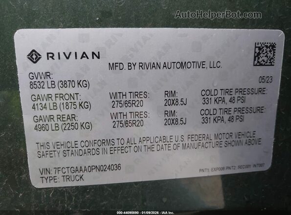 7FCTGAAA0PN024036 2023 RIVIAN R1T Gray Widok komory silnika