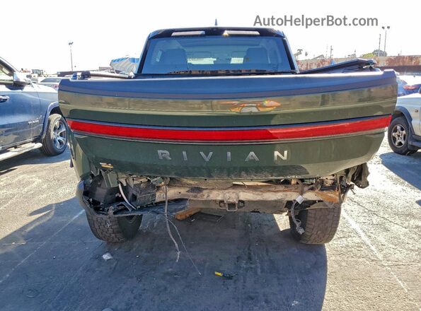 7FCTGAAA9PN020650 2023 RIVIAN R1T Зеленый Вид сзади