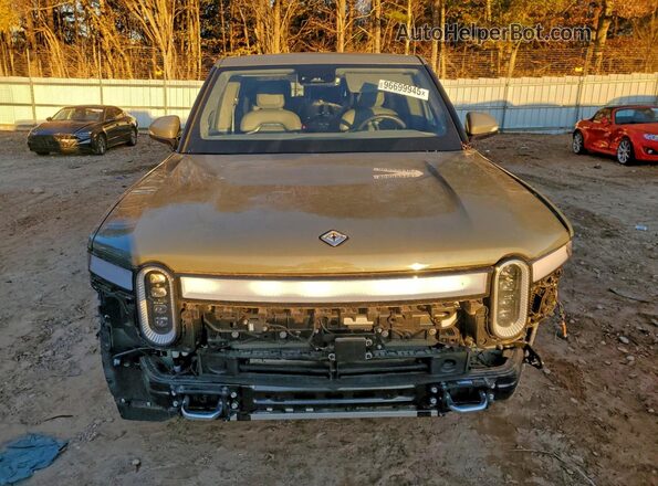 7FCTGAAL1PN024354 2023 RIVIAN R1T Зеленый Вид спереди