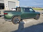 2024 Rivian R1t Adventure Зеленый vin: 7FCTGBAA2RN032082