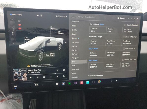 7G2CEHED2SA063530 2025 TESLA CYBERTRUCK Charcoal Widok zestawu wskaźników