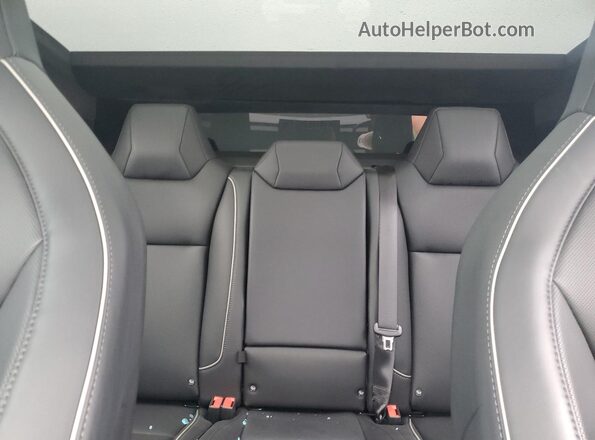 7G2CEHED2SA063530 2025 TESLA CYBERTRUCK Charcoal Widok tylnych siedzeń
