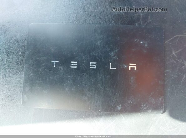 7G2CEHED5RA048417 2024 TESLA CYBERTRUCK Silver Вид панелі приладів
