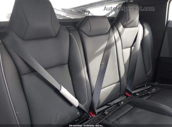 7G2CEHED6RA053058 2024 TESLA CYBERTRUCK Серебряный Вид наклейки с VIN-кодом