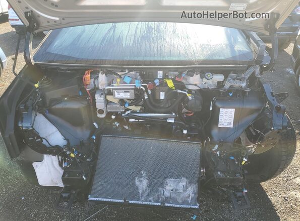 7G2CEHED7SA071428 2025 TESLA CYBERTRUCK Silver Widok wnętrza z tyłu