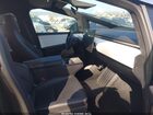 2025 Tesla Cybertruck All-wheel Drive Серебряный vin: 7G2CEHEDXSA060505