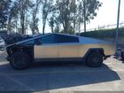 2025 Tesla Cybertruck All-wheel Drive Серебряный vin: 7G2CEHEDXSA060505