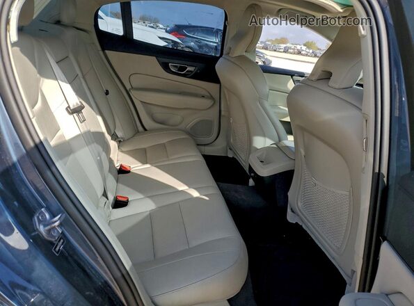 7JR102FK7LG041909 2020 VOLVO S60 Blue Vista de los asientos traseros