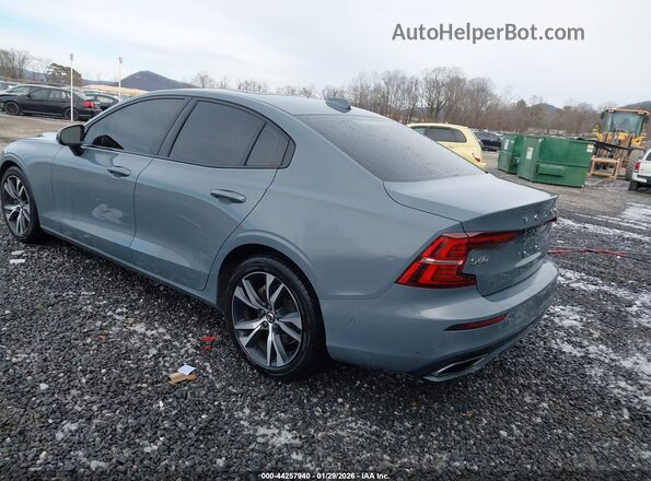 7JRL12TM3NG174018 2022 VOLVO S60 Синий Задняя левая четверть