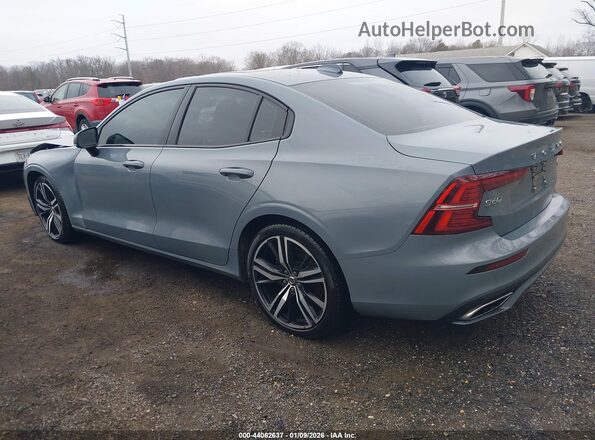 7JRL12TM8NG162320 2022 VOLVO S60 Бирюзовый Задняя левая четверть
