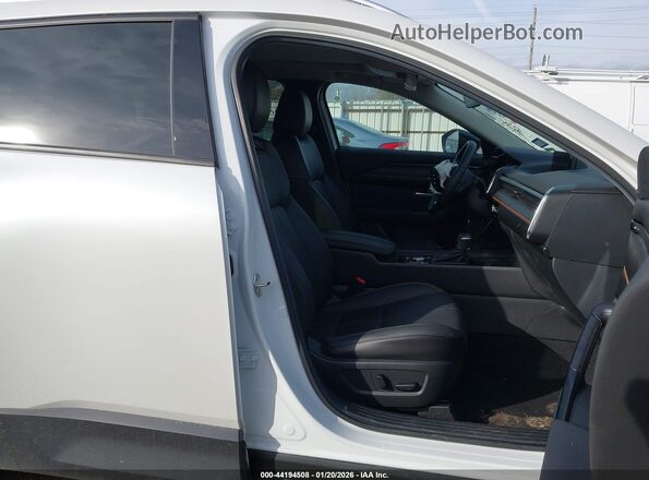 7MMVAAEWXSN132890 2025 MAZDA CX-50 HYBRID White წინა სალონის ხედი
