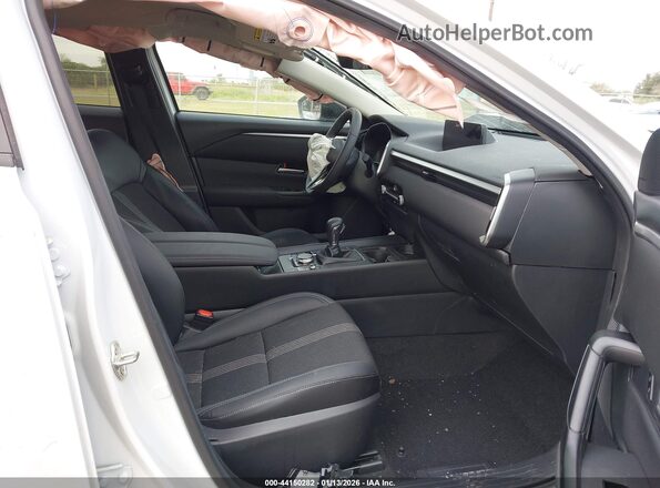 7MMVABAL2TN457018 2026 MAZDA CX-5 Белый Вид салона спереди
