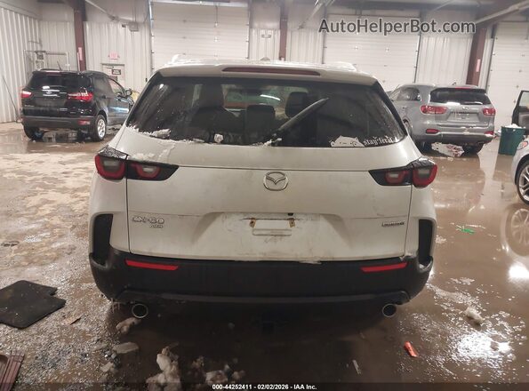 7MMVABDM1RN226043 2024 MAZDA CX-5 White 