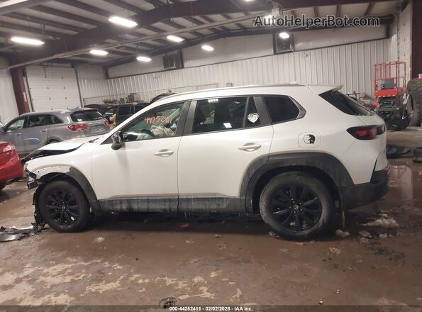 7MMVABDM1RN226043 2024 MAZDA CX-5 White 360 interior view