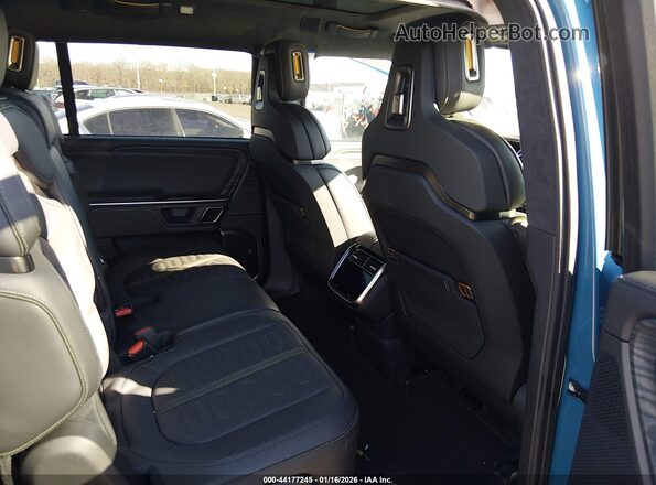 7PDSGBBA7RN036007 2024 RIVIAN R1S Синий Вид наклейки с VIN-кодом