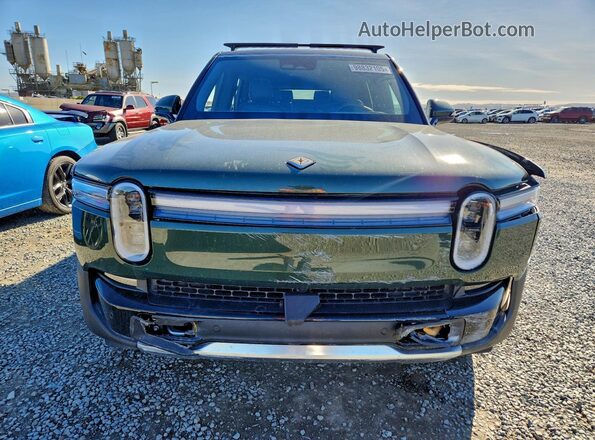7PDSGBBAXSN057486 2025 RIVIAN R1S Green Widok z przodu